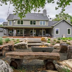 The Hive House at Castoro Cellars