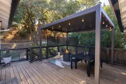 Templeton Creekside Cottage - Image 2