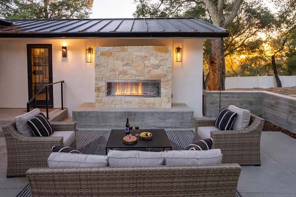 Oak and Vine Vineyard Estate - Image 1