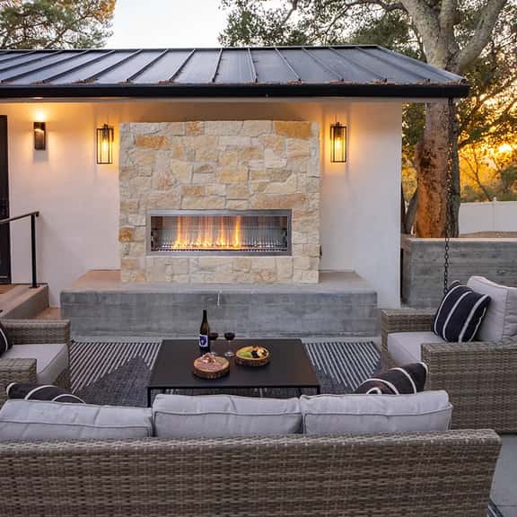Oak and Vine Vineyard Estate - Image 1