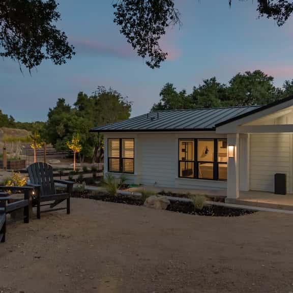 Garden House @ Oak and Vine Vineyard Estate - Image 1