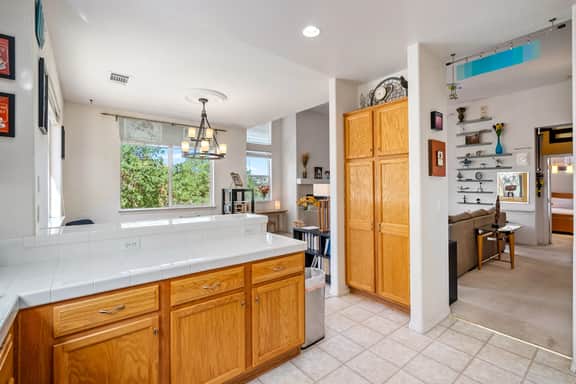 Manzanita Manor
