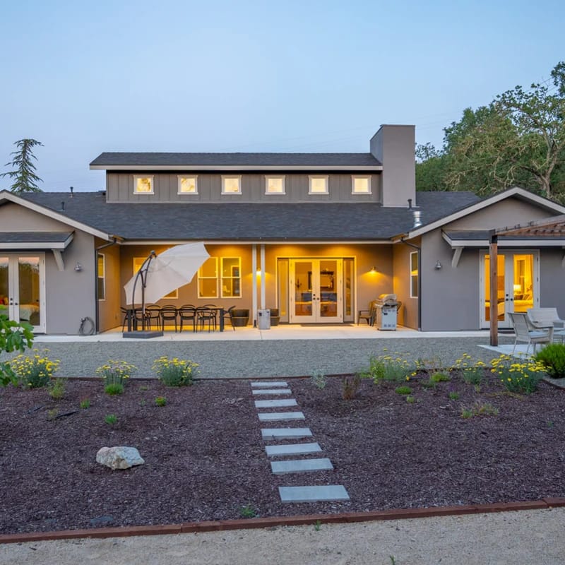 J's Farmhouse
