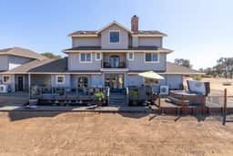 Whispering Oaks Manor - Image 3
